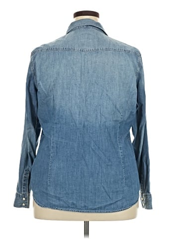 Gap Outlet Long Sleeve Button-Down Shirt (view 2)