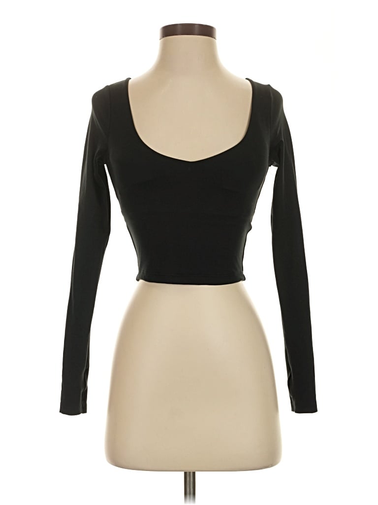 Pre-owned Gilly Hicks Long Sleeve T-shirt In Black