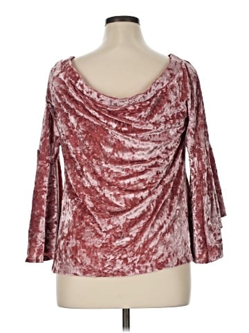 Venus 3/4 Sleeve Top (view 2)
