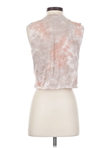 Beyond Yoga Tank Top (view 2)