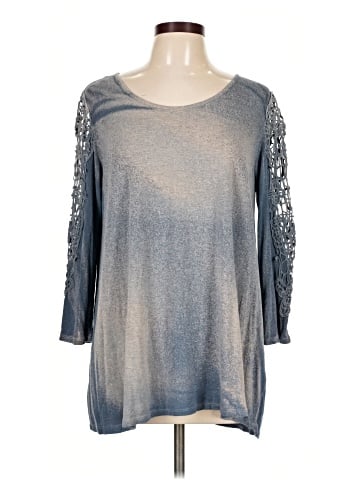 Chatoyant 3/4 Sleeve Top (view 1)