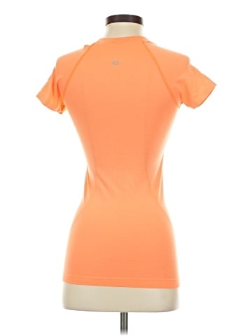 Lululemon Athletica Short Sleeve T-Shirt (view 2)