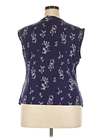 Attention Sleeveless Blouse (view 2)