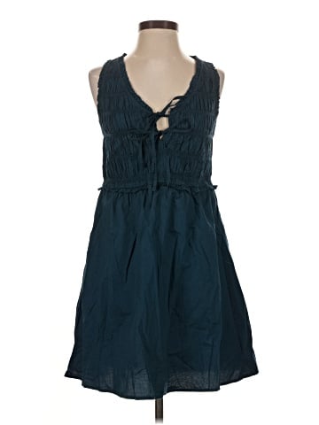 Old Navy Casual Dress (view 1)