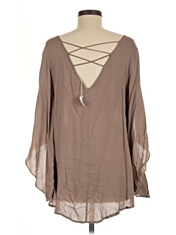 Entro 3/4 Sleeve Blouse (view 2)