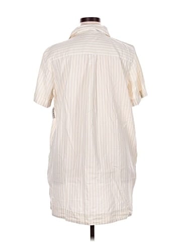 Old Navy Casual Dress (view 2)
