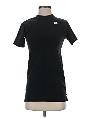 Nike Short Sleeve T-Shirt (view 1)