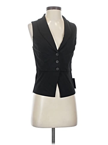 Lulus Sleeveless Button-Down Shirt (view 1)