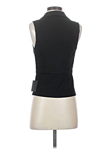 Lulus Sleeveless Button-Down Shirt (view 2)