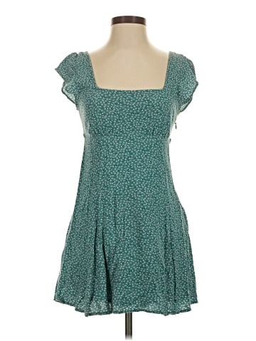 American Eagle Outfitters Casual Dress (view 1)