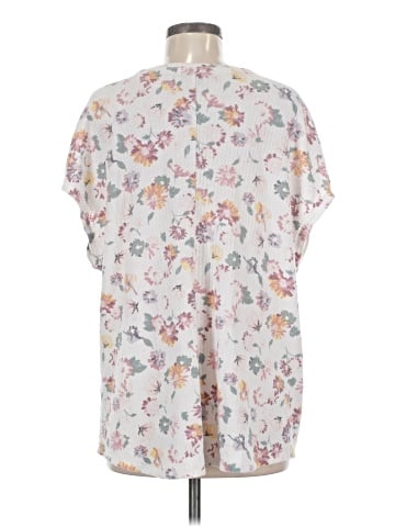 Lane Bryant Short Sleeve Blouse (view 2)