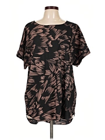 CAbi Short Sleeve Blouse (view 1)