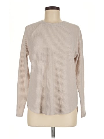 American Eagle Outfitters Long Sleeve T-Shirt (view 1)