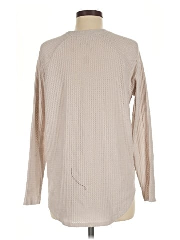American Eagle Outfitters Long Sleeve T-Shirt (view 2)