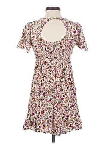 Patrons of Peace Casual Dress (view 2)