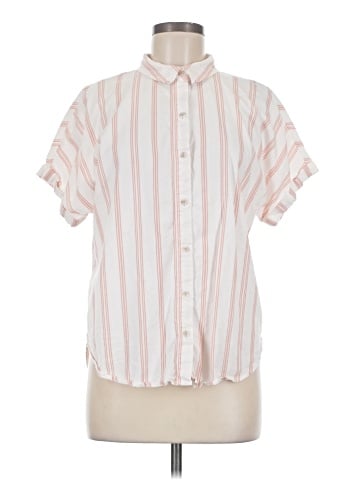 Universal Thread Short Sleeve Button-Down Shirt (view 1)