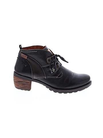 Pikolinos Ankle Boots (view 1)
