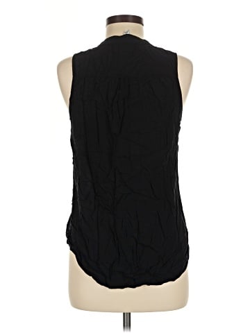 Old Navy Sleeveless Blouse (view 2)