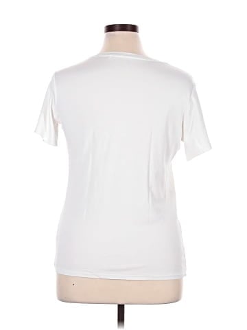 Uniqlo Short Sleeve T-Shirt (view 2)