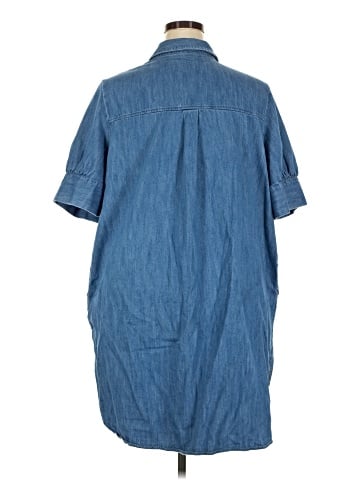 Old Navy Casual Dress (view 2)