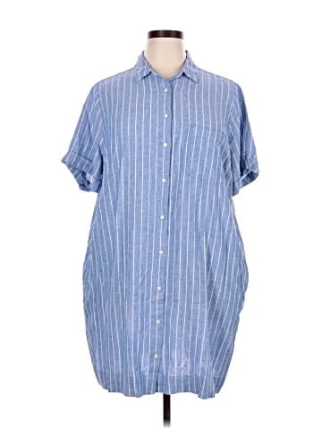 Old Navy Casual Dress (view 1)