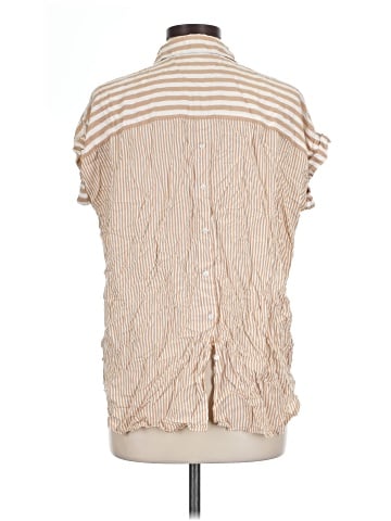 Jane and Delancey Short Sleeve Blouse (view 2)