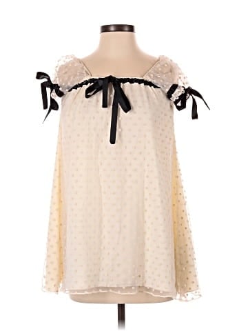 Delia's Short Sleeve Blouse (view 1)