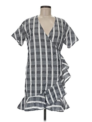 Romeo & Juliet Couture Kimono (view 1)