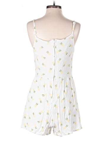 Charlotte Russe Romper (view 2)