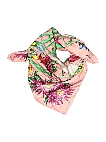 Echo Scarf (view 1)