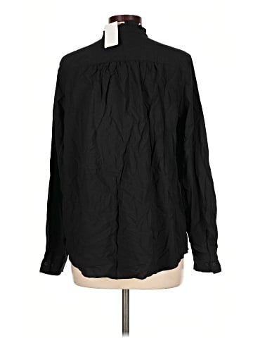 Uniqlo Long Sleeve Button-Down Shirt (view 2)