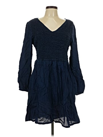 Old Navy Casual Dress (view 1)