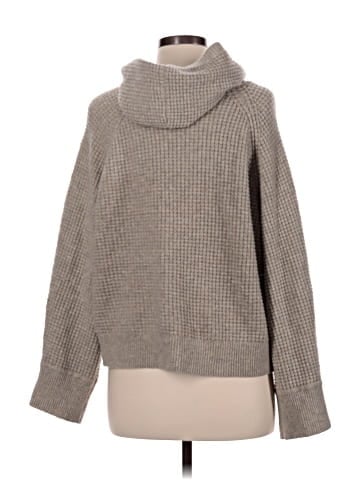 Abercrombie & Fitch Pullover Sweater (view 2)