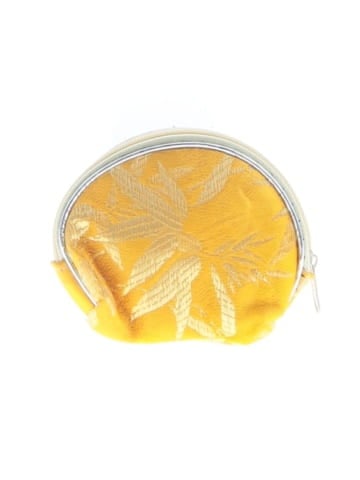 Unbranded Coin Purse (view 1)