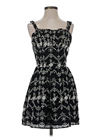 Francesca's Sleeveless Top (view 1)