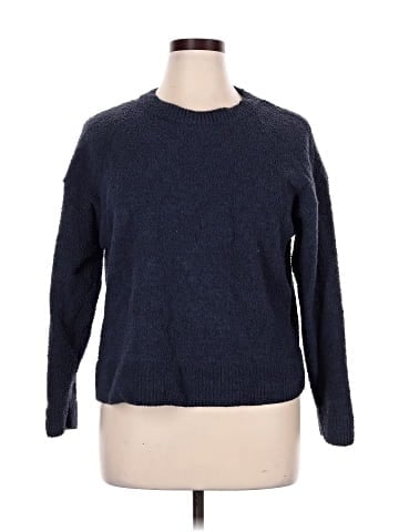 Uniqlo Pullover Sweater (view 1)