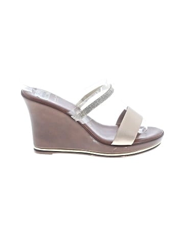 Contesa Wedges (view 1)