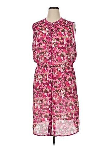 Liz Claiborne Casual Dress (view 1)