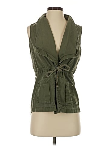 The Limited Outlet Vest (view 1)