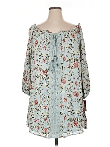 Xhilaration Casual Dress (view 1)