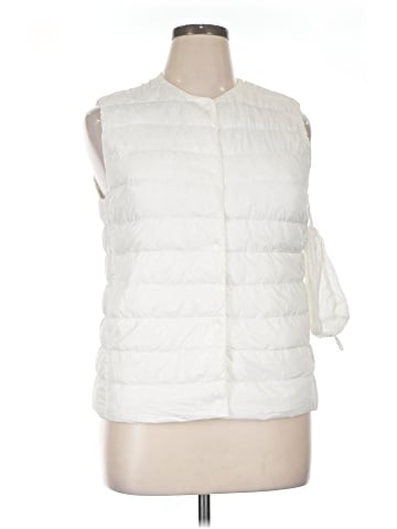 Uniqlo Vest (view 1)