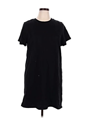 Old Navy Casual Dress (view 1)