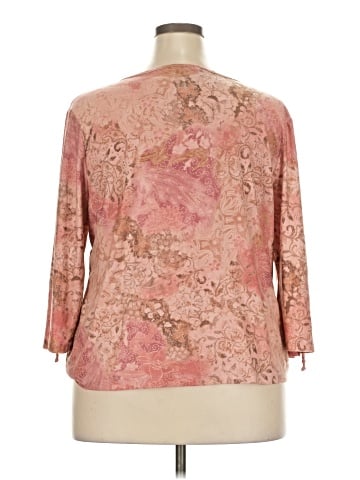 No Boundaries 3/4 Sleeve Blouse (view 2)