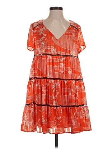 Urban Outfitters Casual Dress (view 1)