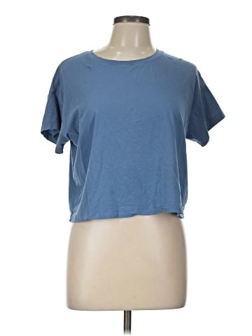 Lululemon Athletica Short Sleeve T-Shirt (view 1)