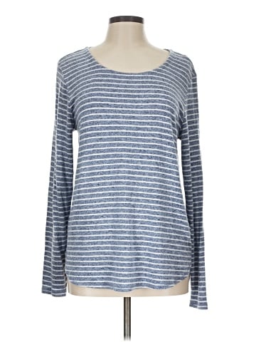 Old Navy Long Sleeve T-Shirt (view 1)
