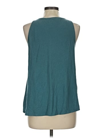 Old Navy Sleeveless T-Shirt (view 2)