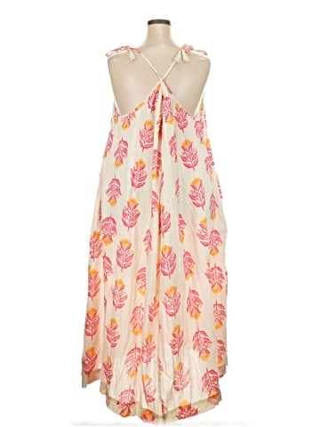 Old Navy Casual Dress (view 2)