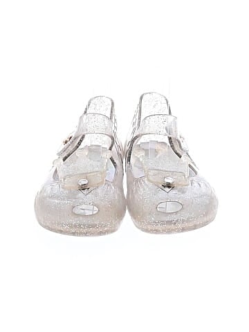 Unbranded Flats (view 2)
