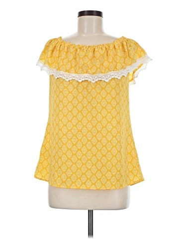 AUW Sleeveless Blouse (view 1)